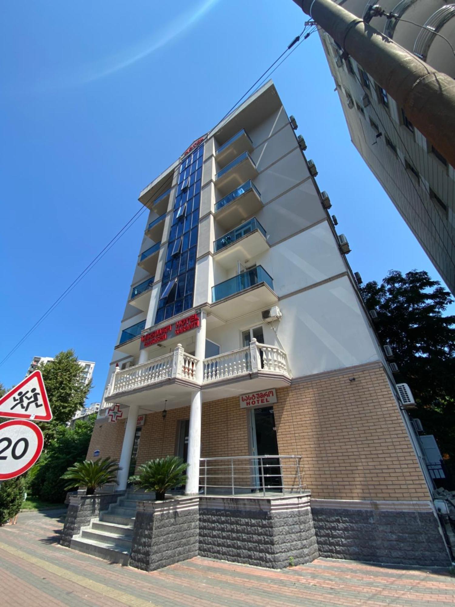 באטומי Hotel Garanti מראה חיצוני תמונה