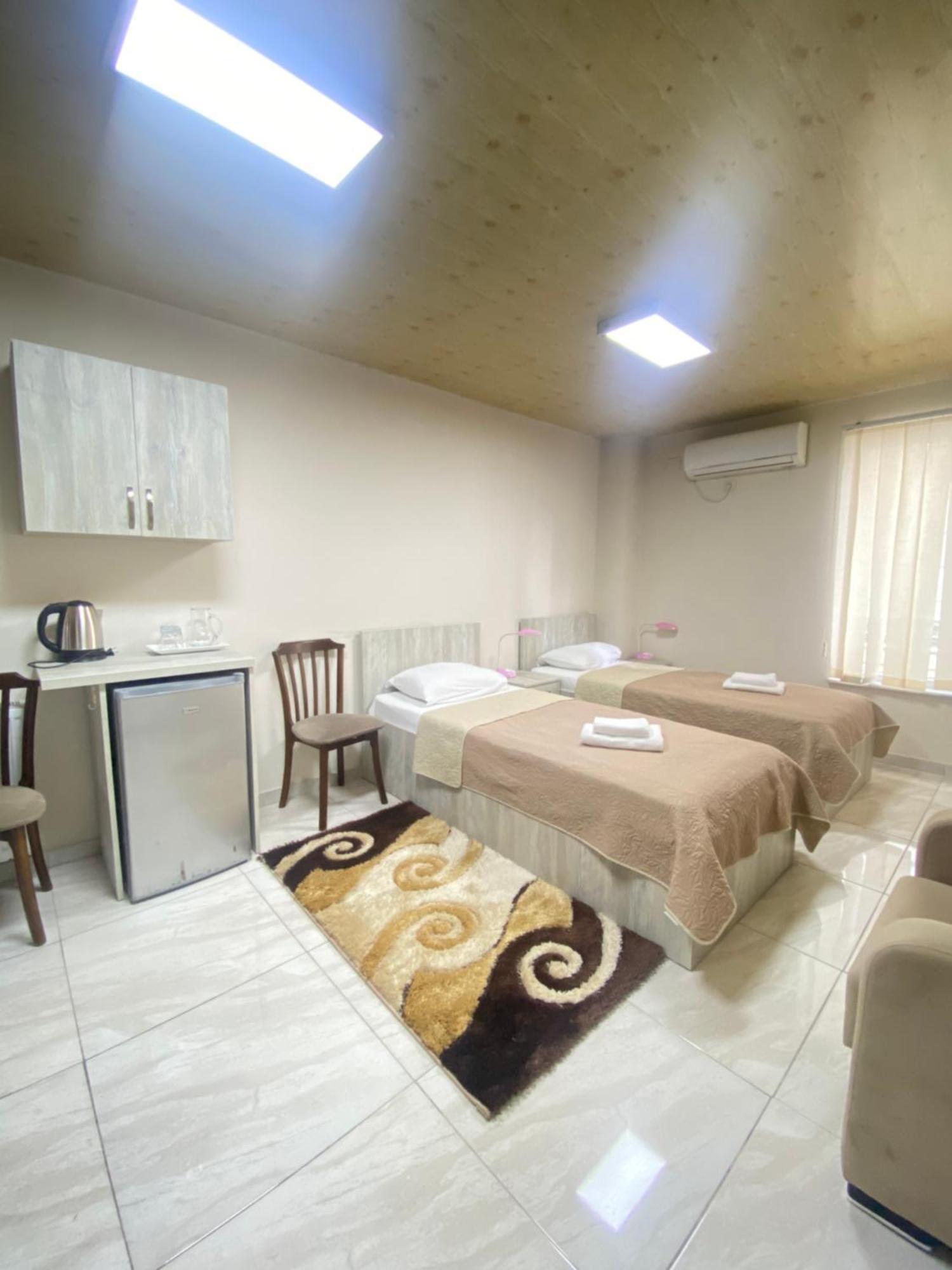 באטומי Hotel Garanti מראה חיצוני תמונה