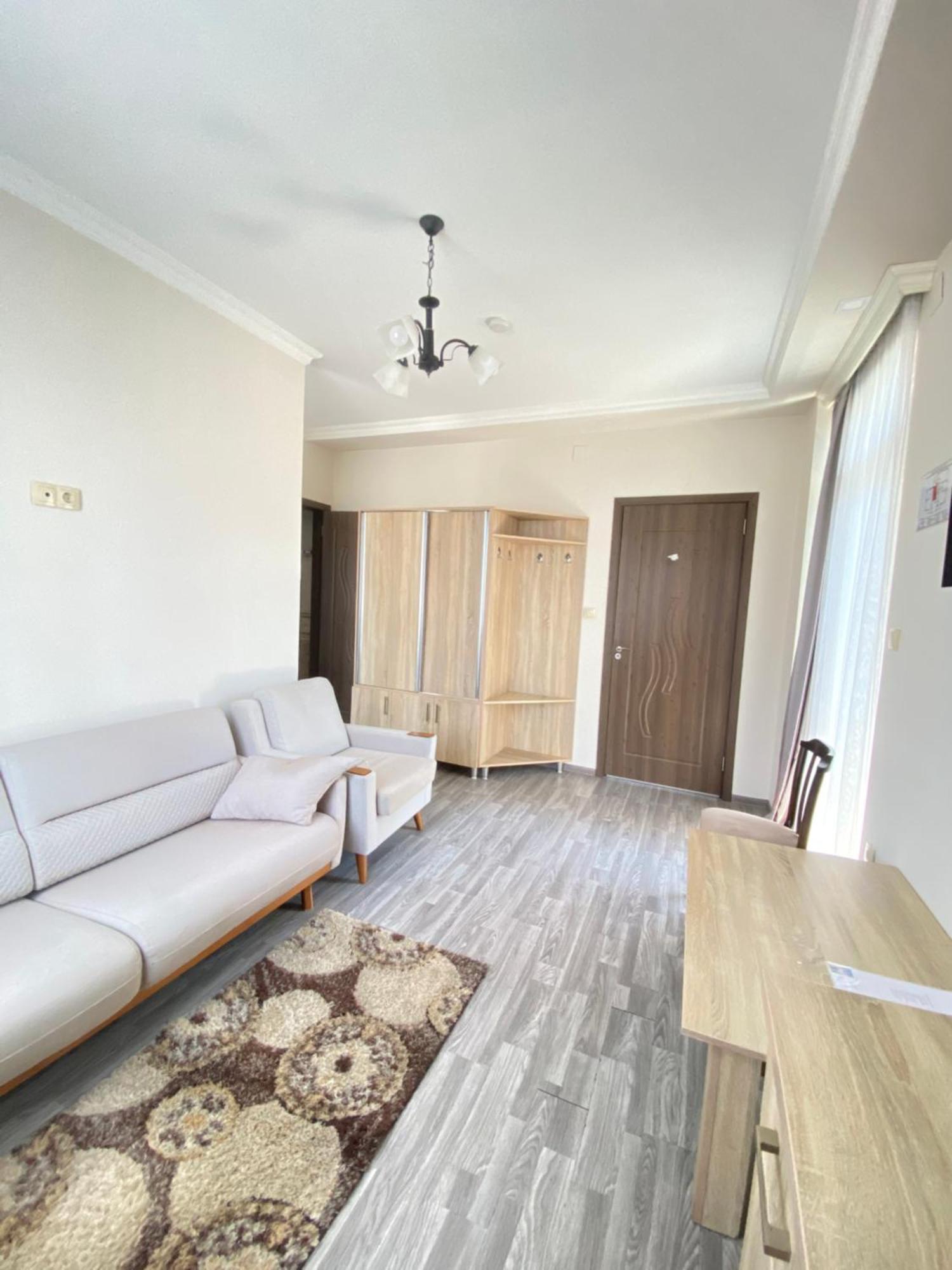 באטומי Hotel Garanti מראה חיצוני תמונה